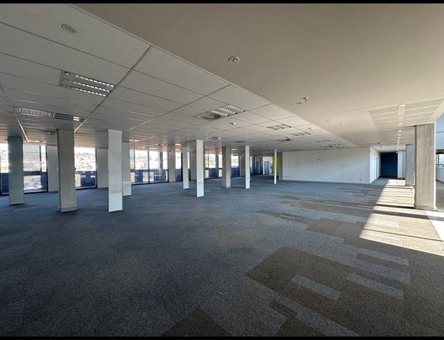 2,095M² OFFICE TO LET IN CENTURION CENTRAL